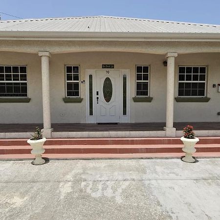 Villa The Good Life Christchurch Exterior foto
