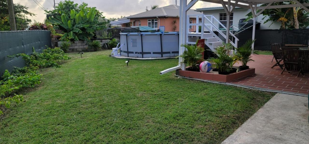 Villa The Good Life Christchurch Exterior foto