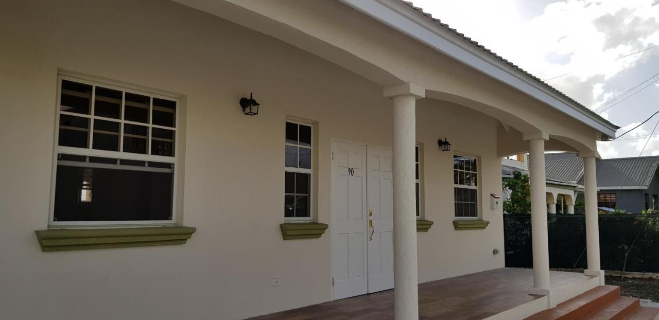 Villa The Good Life Christchurch Exterior foto
